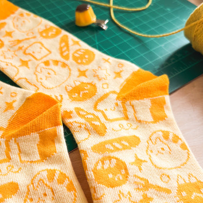 Many Loaves Cat and Bread Socks
